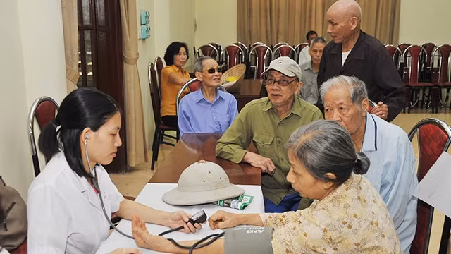 Hà Nội triển khai đề án chăm sóc sức khỏe người cao tuổi