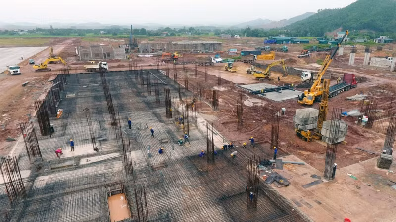 Sân bay Vân Đồn được đẩy nhanh xây dựng.