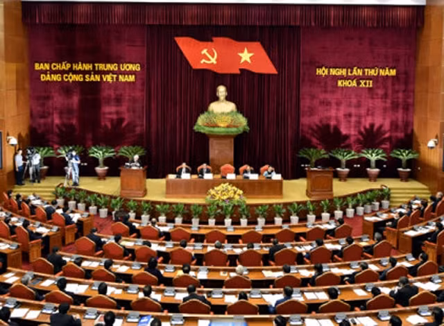 Tin tưởng vào quyết tâm của Đảng