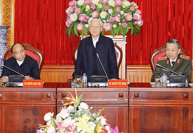 Tổng Bí thư Nguyễn Phú Trọng phát biểu ý kiến chỉ đạo phiên họp. Ảnh: TRÍ DŨNG (TTXVN)