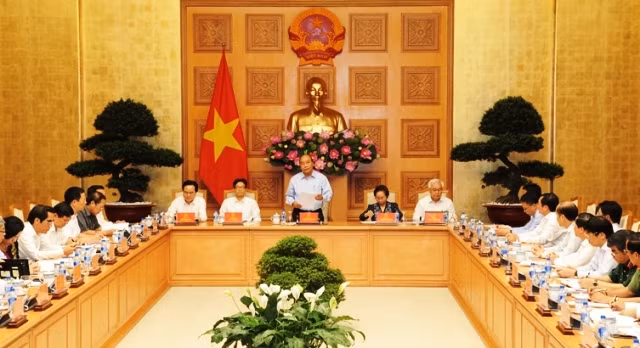 Thủ tướng Nguyễn Xuân Phúc chủ trì cuộc họp.