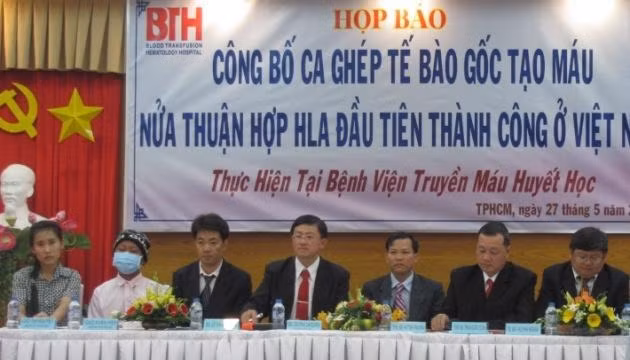Họp báo công bố ca ghép thành công tế bào gốc tạo máu nửa thuận hợp đầu tiên tại Việt Nam.