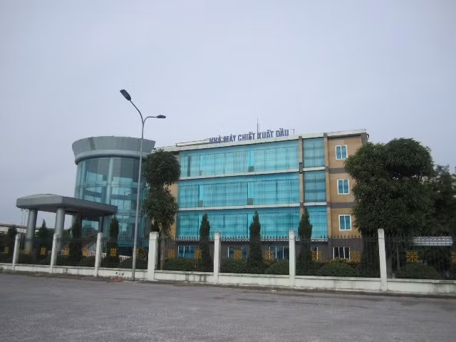 Công ty CP dầu thực vật Quang Minh vẫn ngang nhiên gây ô nhiễm môi trường.