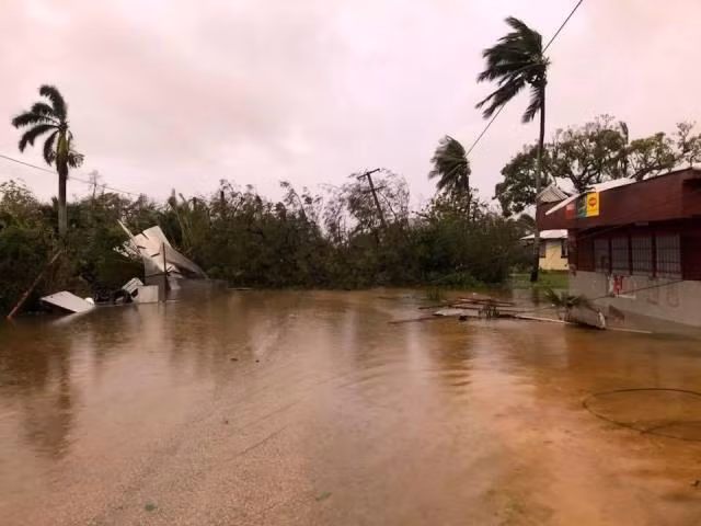 Ngập úng xuất hiện tại nhiều khu vực của Tonga. (Ảnh: Reuters)