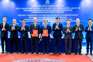 FPT ký 3 thỏa thuận hợp tác chiến lược cùng Hà Nội nhân công bố Quy hoạch tổng thể Thủ đô Hà Nội tầm nhìn 100 năm.