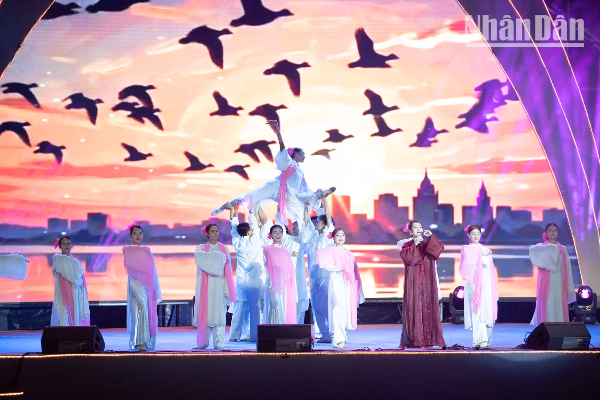 sen-ha-noi-2026-minh-duy-15.jpg