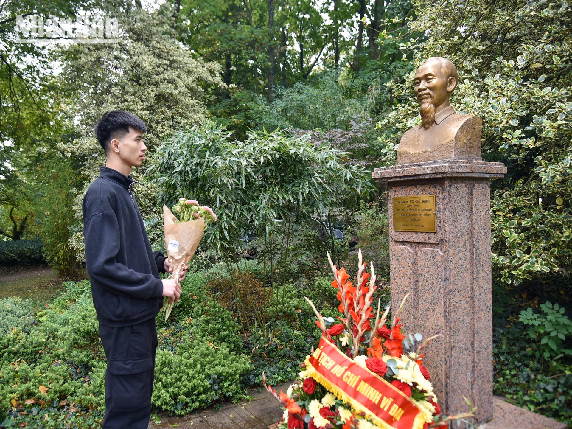 dang-hoa-cv-montreau-phap-duy-16.jpg