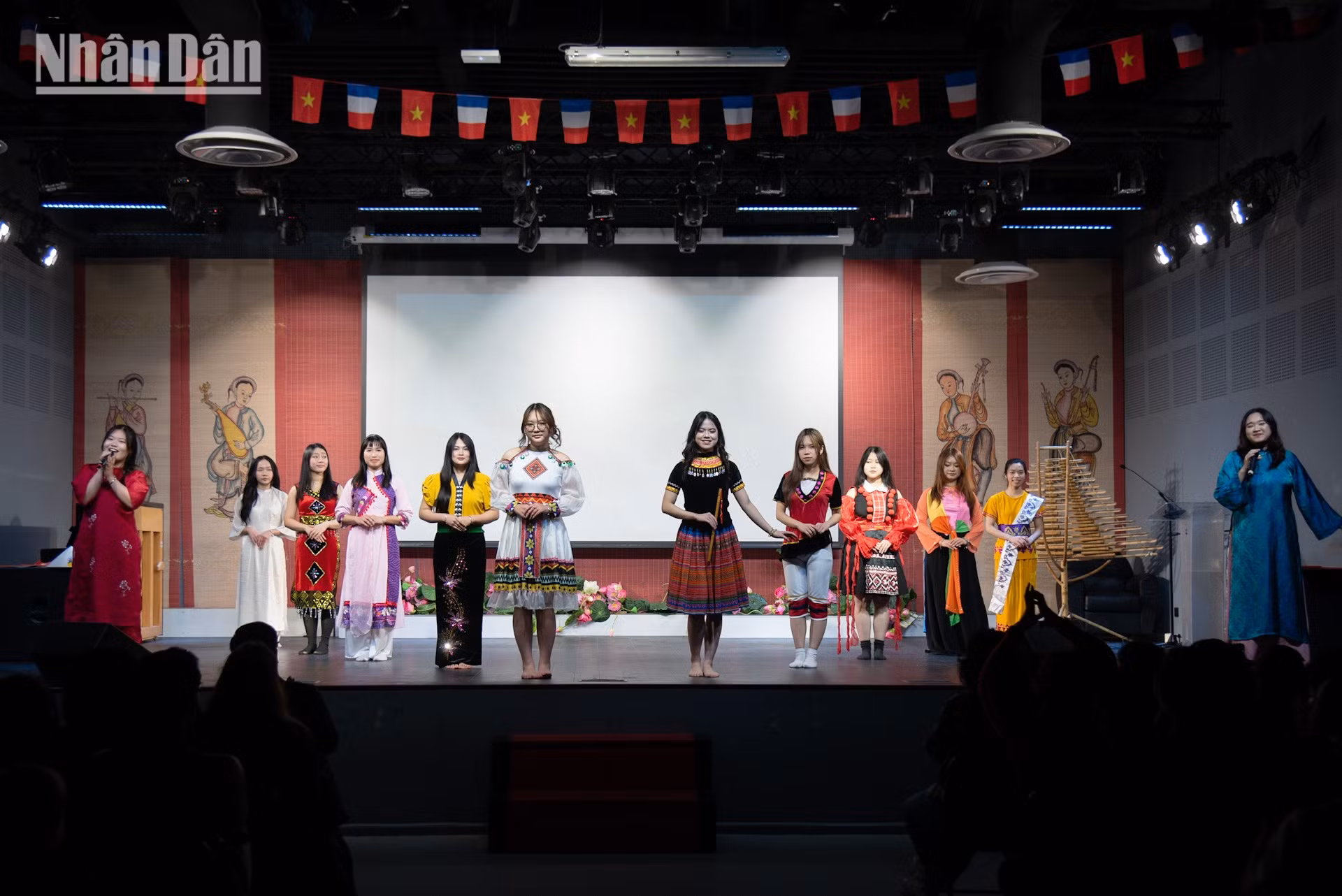 cho-xuan-ttvh-uevp-minh-duy-28.jpg