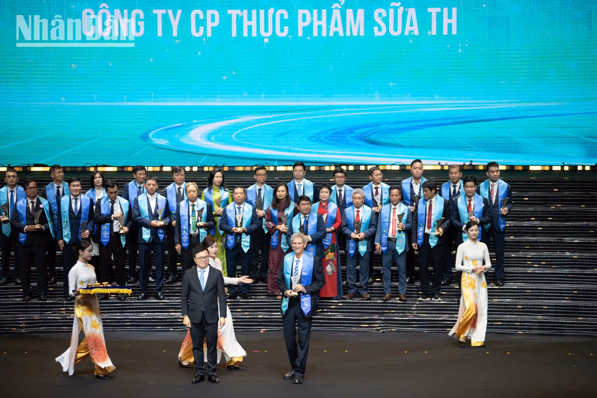 ra-mat-chuyen-trang-thuong-hieu-quoc-gia-minh-duy-14.jpg
