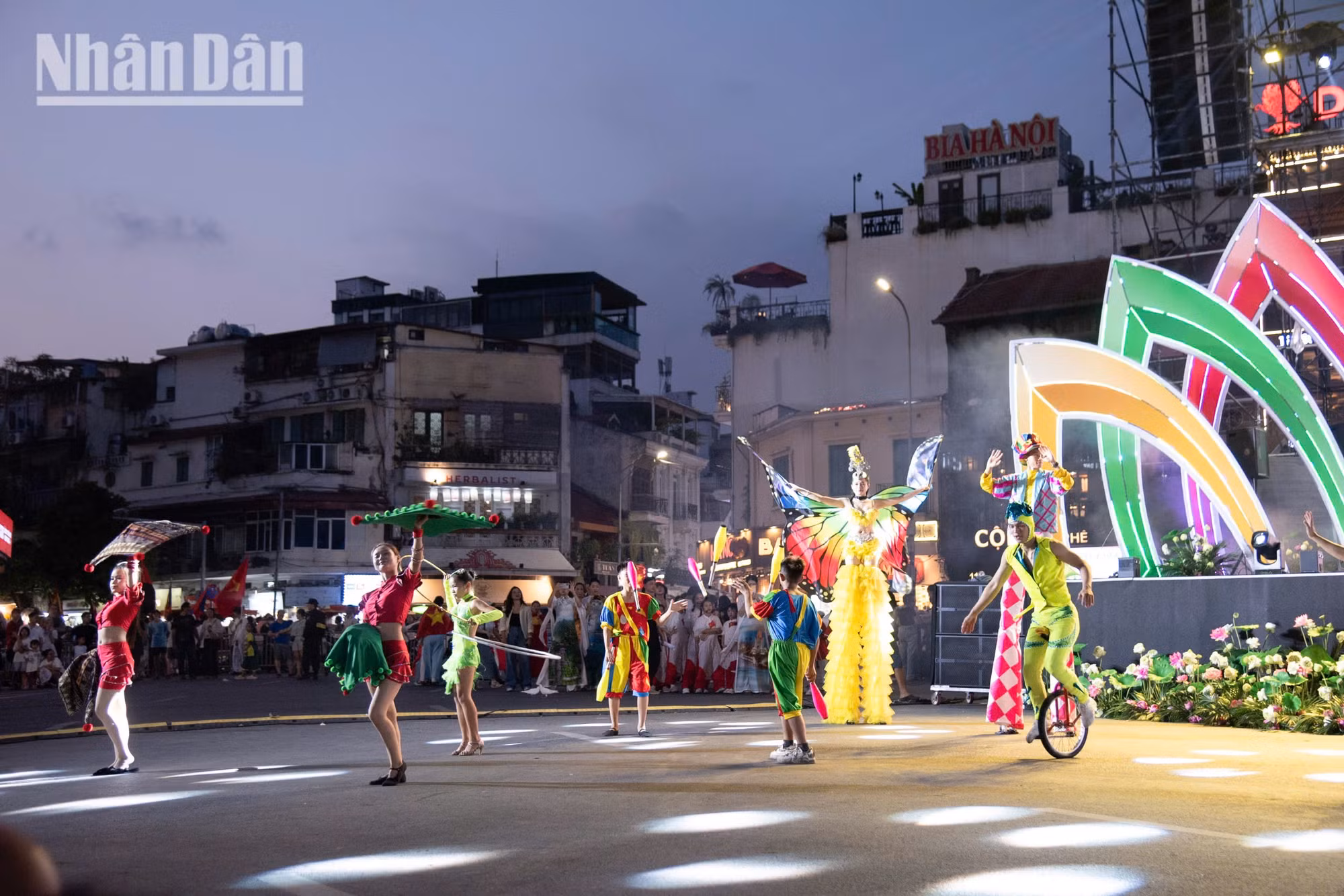 sac-mau-nam-chau-minh-duy-11.jpg
