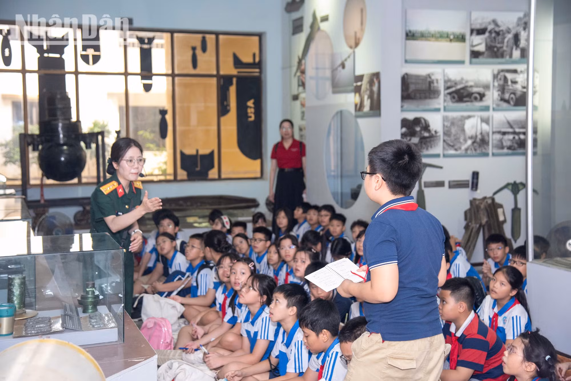 bao-tang-duong-ho-chi-minh-minh-duy-47.jpg