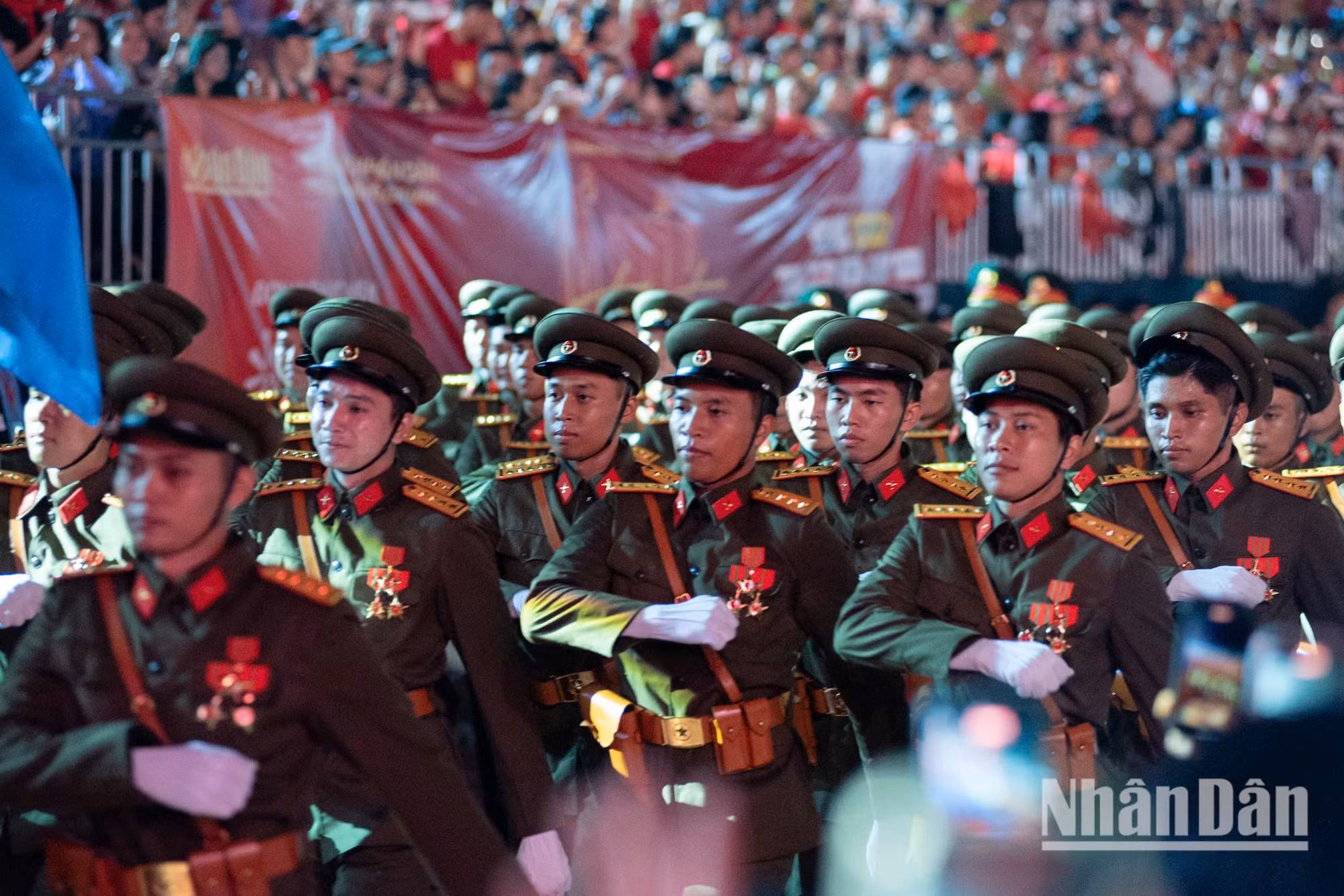 chao-co-dieu-binh-minh-duy-4.jpg