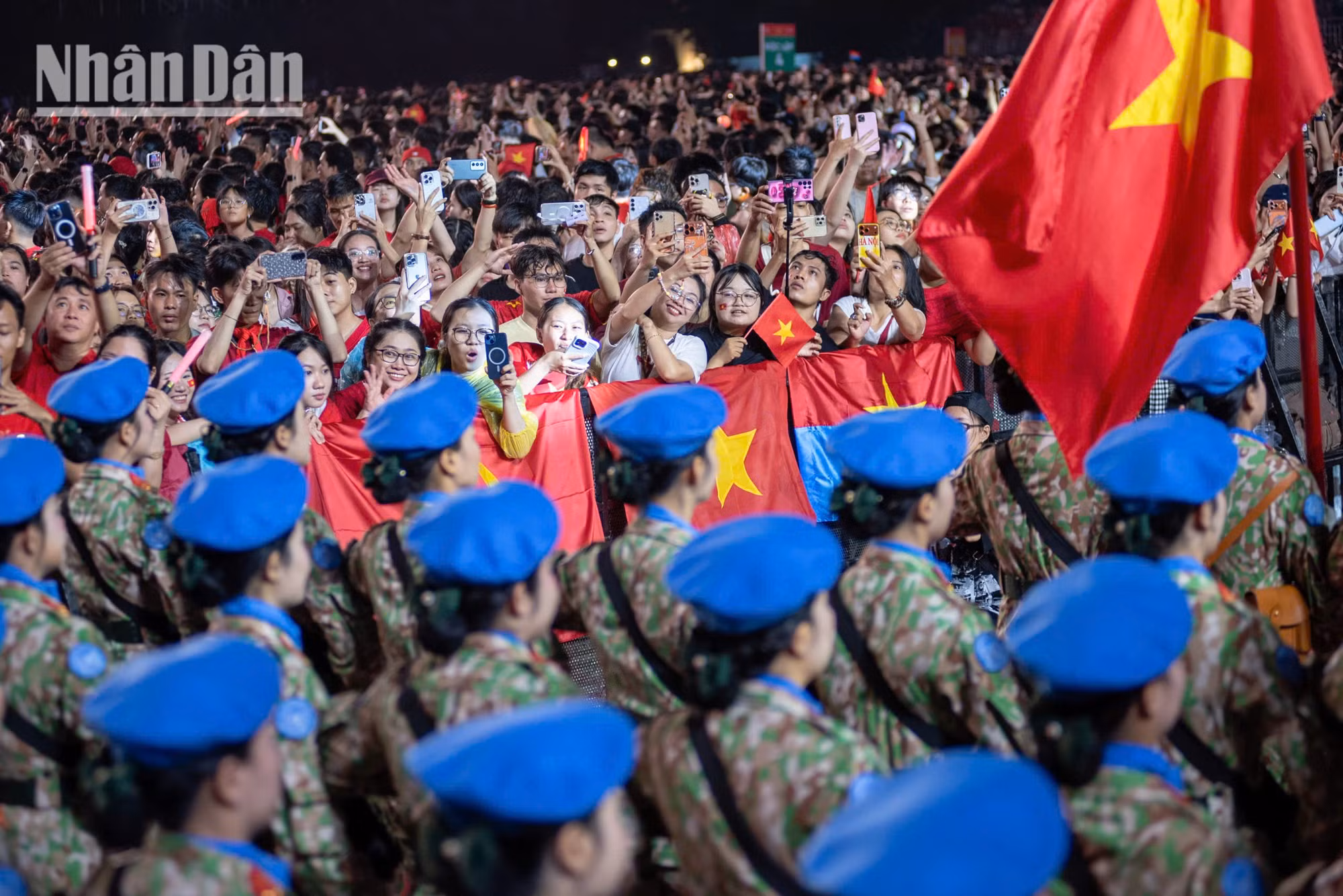 chao-co-dieu-binh-minh-duy-3.jpg