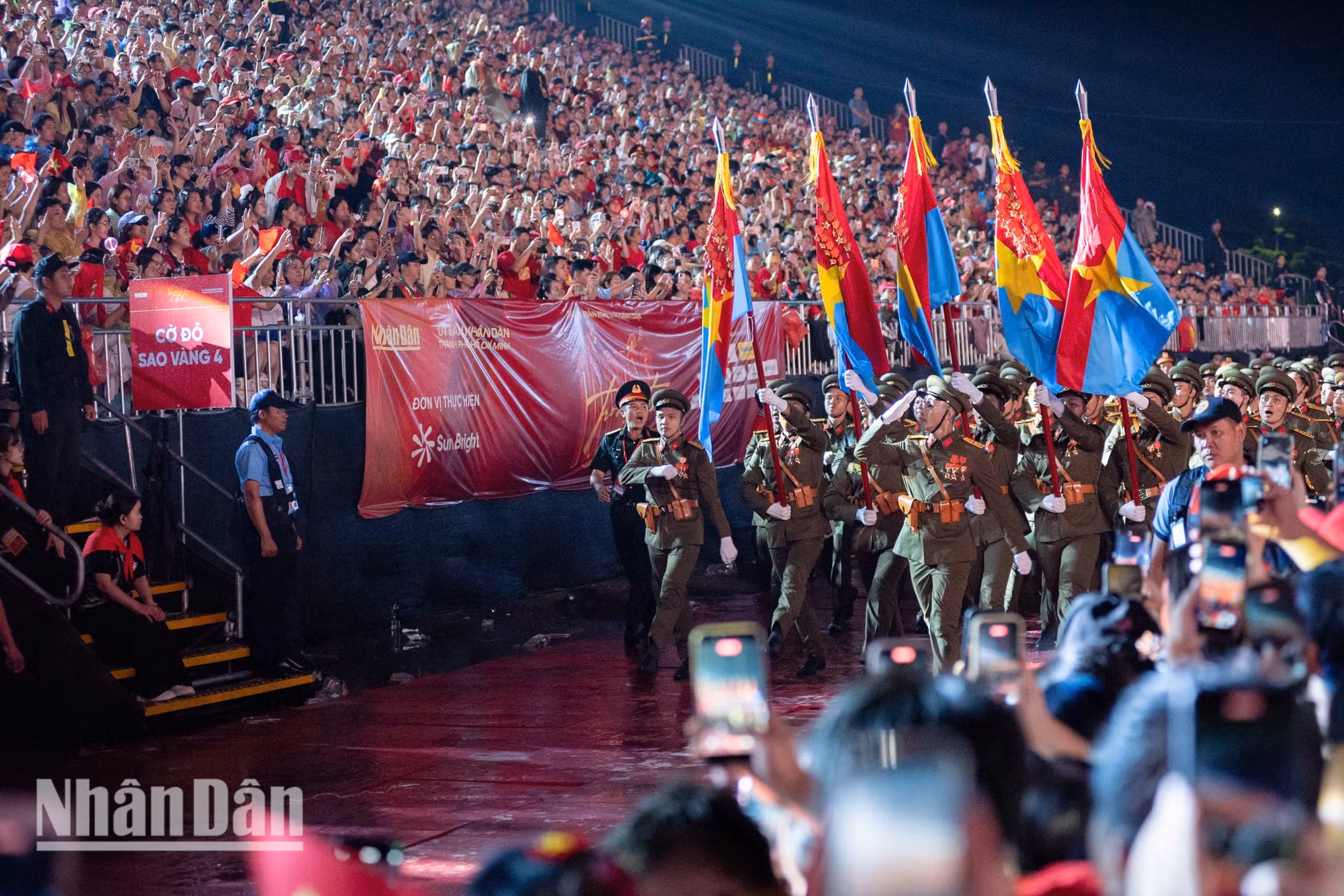chao-co-dieu-binh-minh-duy-2.jpg