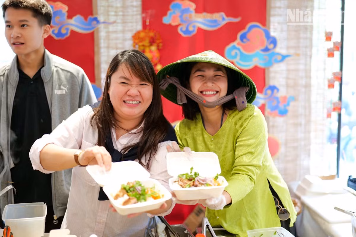 tet-viet-nice-7.jpg