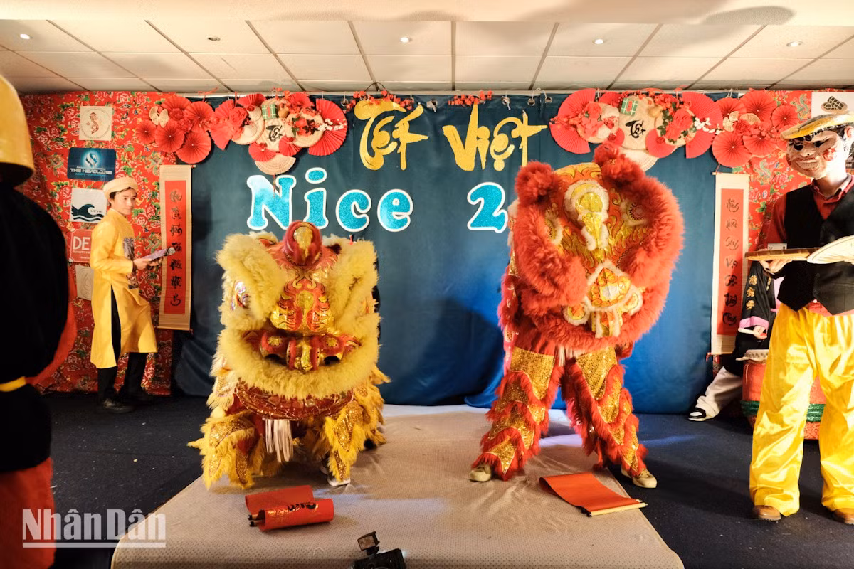 tet-viet-nice-2.jpg