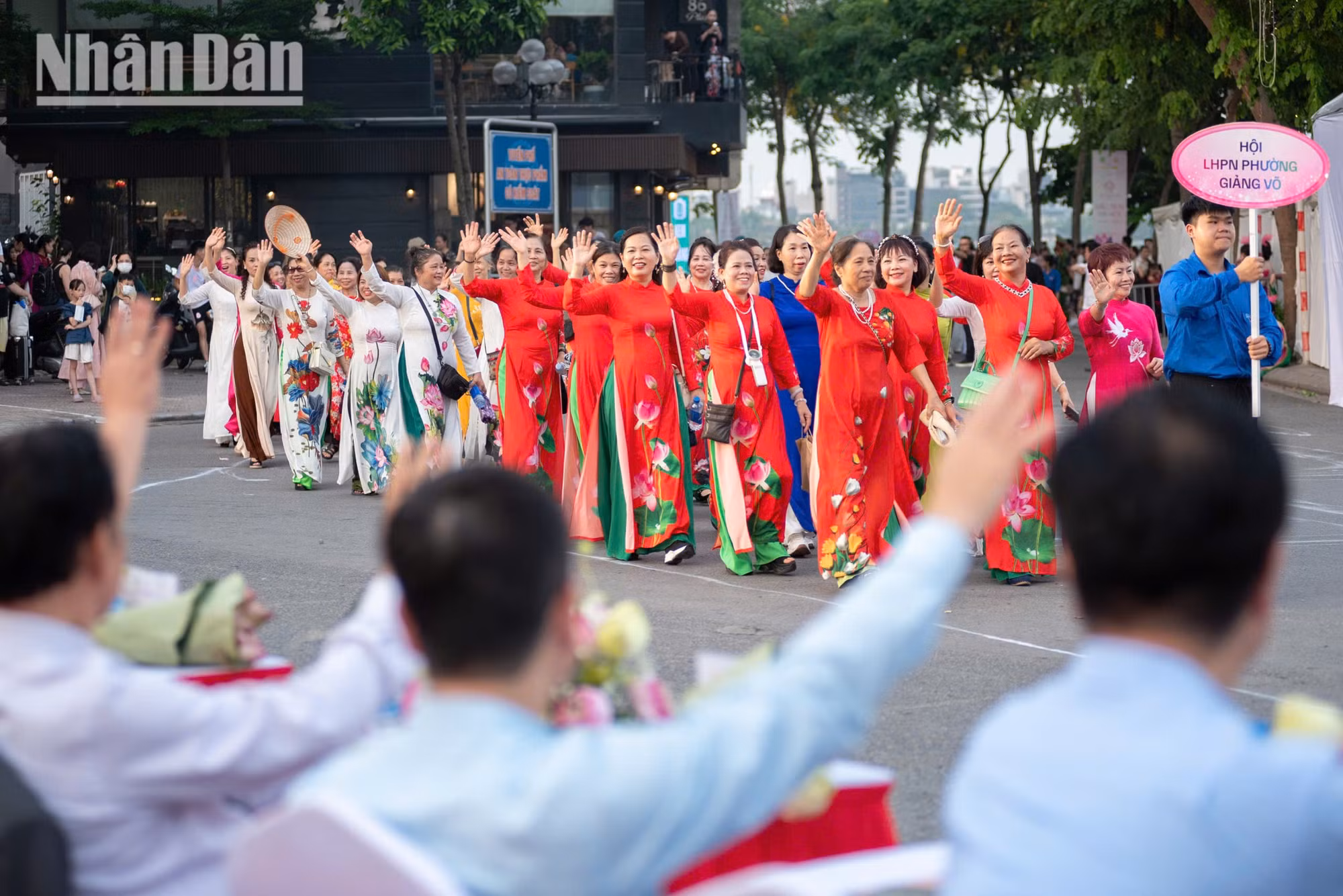 ao-dai-sen-minh-duy-11.jpg