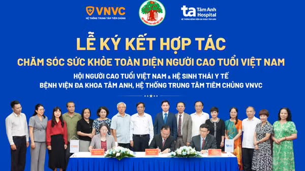 Lễ ký kết hợp tác. (Ảnh: VNVC)
