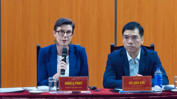 Tiến sĩ Angela Pratt, Trưởng đại diện Tổ chức Y tế thế giới (WHO) tại Việt Nam, đã đưa ra những khuyến nghị quan trọng liên quan đến việc hiến mô, tạng ở người chưa thành niên. (Ảnh: TUẤN DŨNG)
