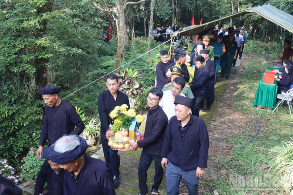 Xã Xín Mần, tỉnh Tuyên Quang tổ chức Lễ hội đền Hoàng Vần Thùng gắn với Tết Khu Cù Tê của đồng bào La Chí.