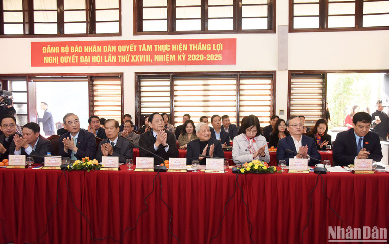 Các đại biểu tham dự Giao ban báo chí đầu xuân Quý Mão 2023.