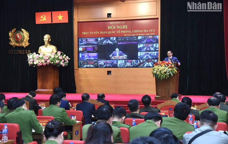 Hội nghị được diễn ra dưới hình thức trực tuyến và trực tiếp. (Ảnh: TRẦN HẢI)