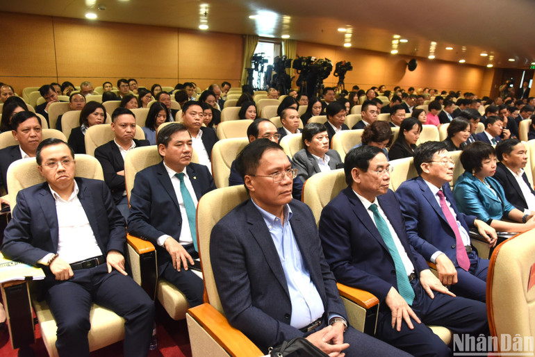 Các đại biểu tham dự Hội nghị.
