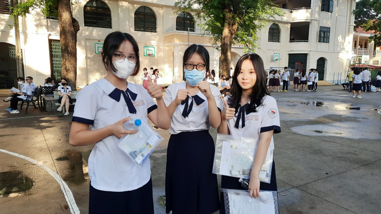 Cùng với cả nước, 85.000 thí sinh tại Thành phố Hồ Chí Minh bước vào ngày thi đầu tiên Kỳ thi tốt nghiệp trung học phổ thông năm 2023.