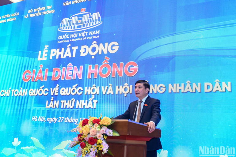Tổng Thư ký, Chủ nhiệm Văn phòng Quốc hội Bùi Văn Cường phát biểu tại lễ phát động.