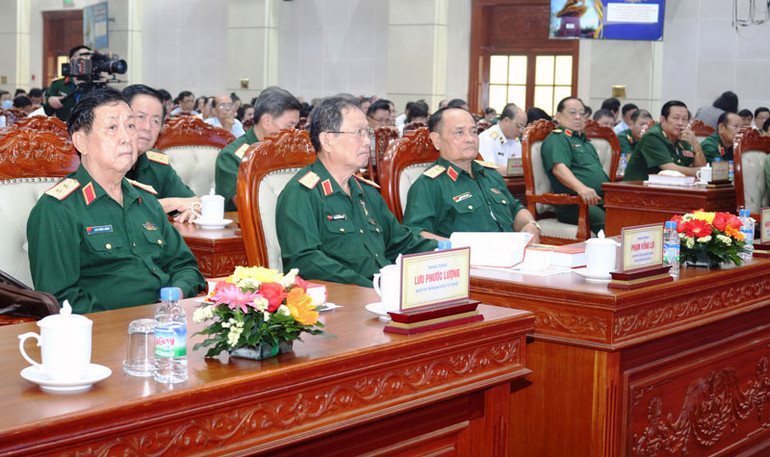 Các đại biểu tham dự Hội thảo.