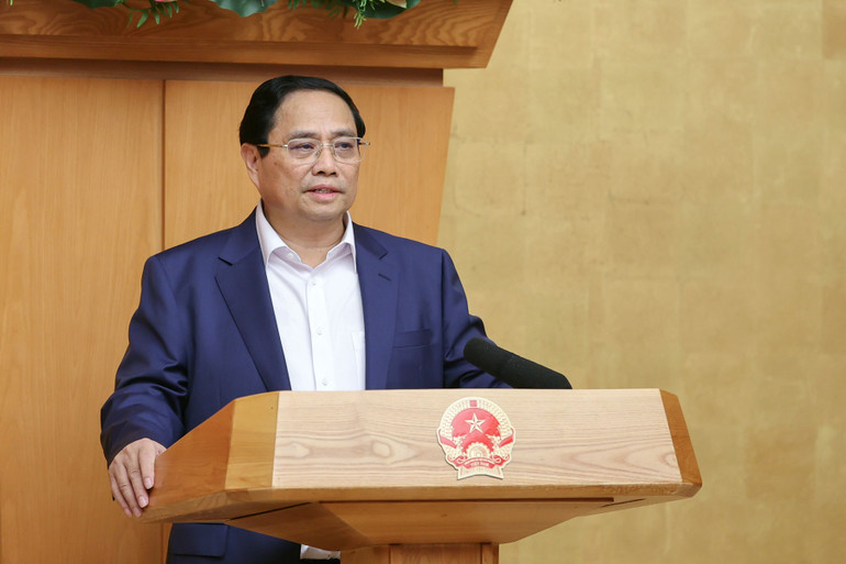 Thủ tướng Phạm Minh Chính phát biểu tại phiên họp.