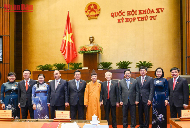 Tổng Bí thư Nguyễn Phú Trọng, Chủ tịch nước Nguyễn Xuân Phúc, Thủ tướng Phạm Minh Chính, Thường trực Ban Bí thư Võ Văn Thưởng và các đại biểu tại phiên bế mạc.