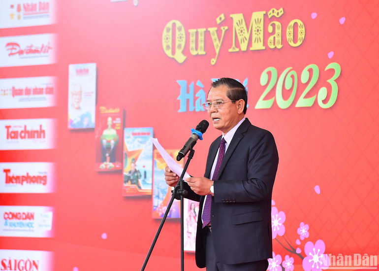 Chủ tịch Hội Nhà báo thành phố Hà Nội Tô Quang Phán phát biểu khai mạc Hội báo Xuân Quý Mão - Hà Nội 2023.