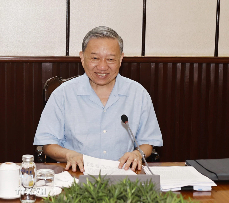 Tổng Bí thư, Chủ tịch nước Tô Lâm phát biểu tại cuộc họp lãnh đạo chủ chốt.