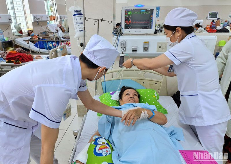 Bệnh nhân Tố Anh được can thiệp thông mạch vành, nay sức khỏe đang dần bình phục.