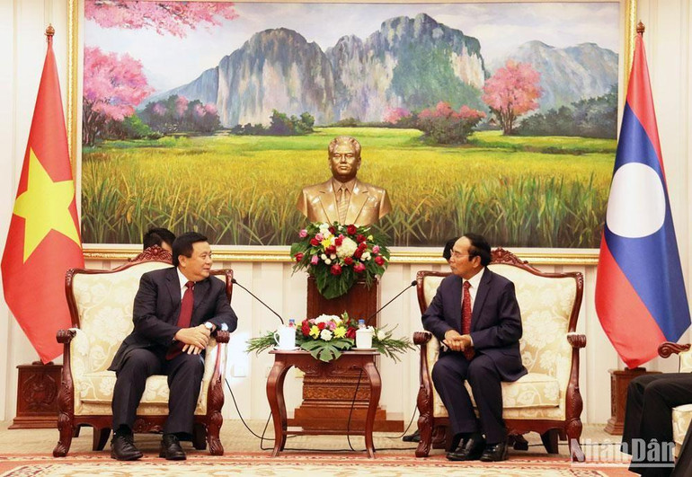 Quang cảnh buổi hội kiến.