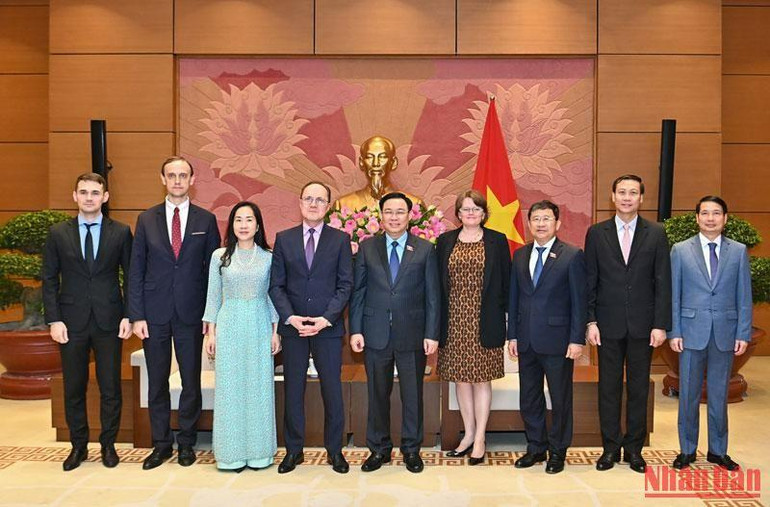 Thúc đẩy mạnh mẽ hơn nữa quan hệ giữa Việt Nam với hai nước Cuba và Nga ảnh 4