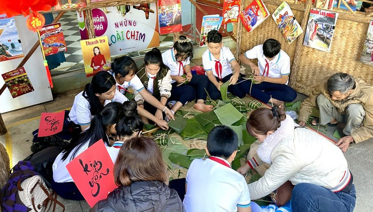 Ngày hội “Bánh chưng xanh” do Thành Đoàn Pleiku tổ chức, quy tụ 50 em thanh thiếu nhi tham gia trải nghiệm.