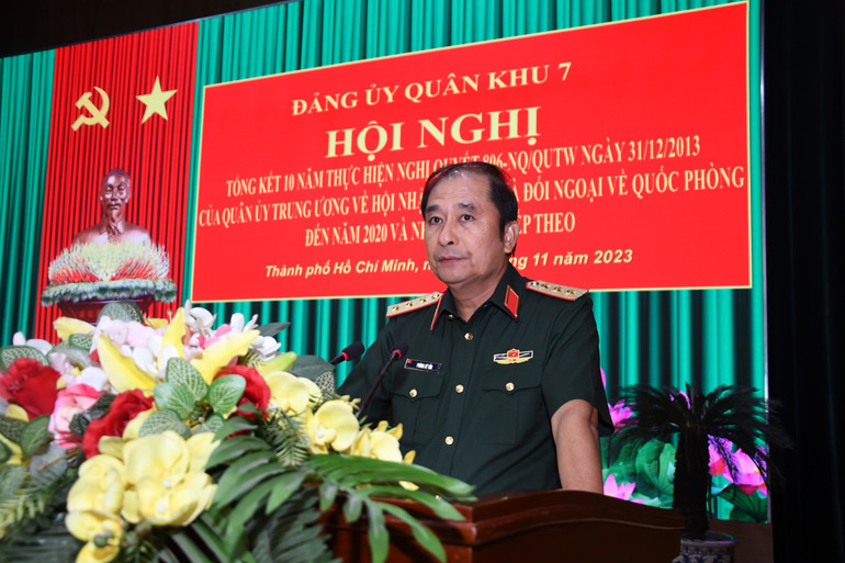 Thượng tướng Phùng Sĩ Tấn biểu dương kết quả đạt được trong 10 năm thực hiện Nghị quyết số 806-NQ/QUTW của Đảng ủy Quân khu 7.