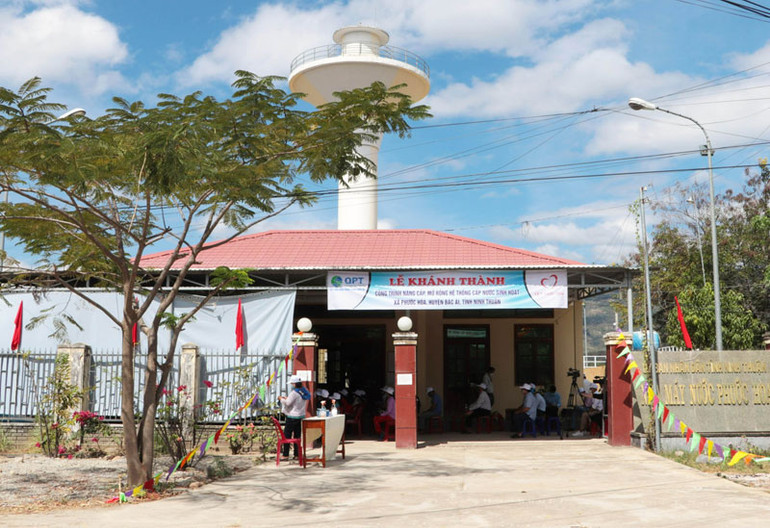 Năm 2021, Nhà máy nước Phước Hòa, huyện Bác Ái được mở rộng nâng công suất 100m3/giờ, cung cấp cho 428 hộ dân ở 2 thôn Tà Lọt và Chà Panh, xã Phước Hòa, huyện Bác Ái và 658 hộ dân 2 thôn Tân Lập 1 và Tân Lập 2, xã Lương Sơn, huyện Ninh Sơn.