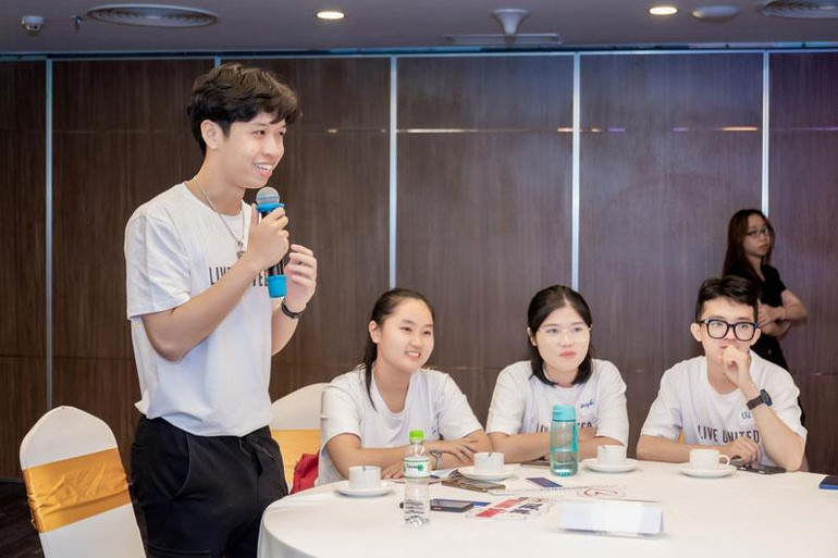 Sôi nổi khởi động chương trình phát triển thanh niên DynaGen-Live United khóa III.