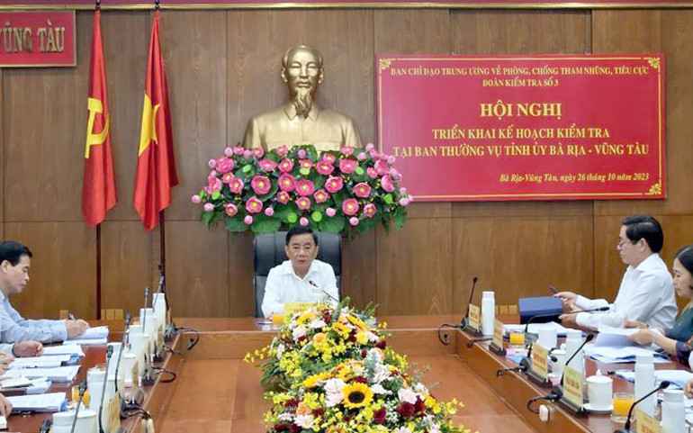 Đồng chí Trần Cẩm Tú phát biểu tại hội nghị. Đồng chí Trần Cẩm Tú phát biểu tại hội nghị.