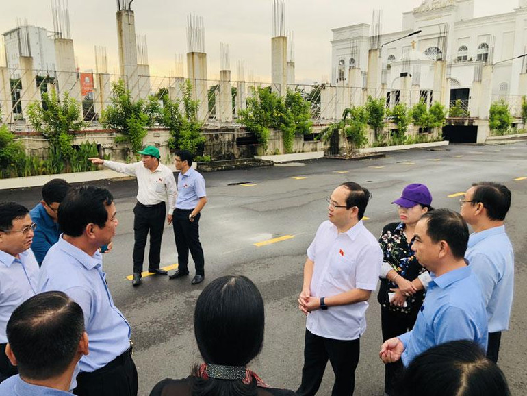 Giám sát tại Dự án Khu phức hợp thương mại dịch vụ, cao ốc văn phòng phường Tân Tiến.