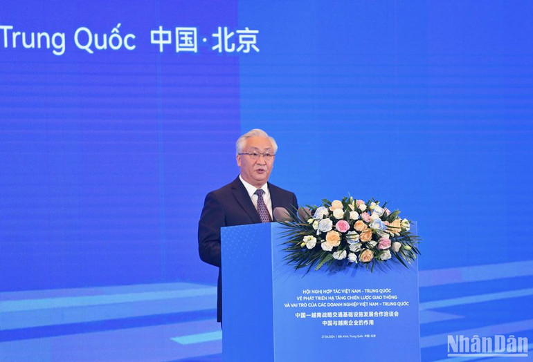 Phó Thủ tướng Trung Quốc Trương Quốc Thanh phát biểu tại hội nghị.