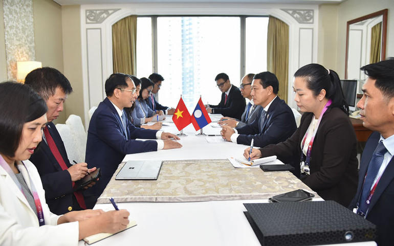 Hai bên nhất trí sẽ phối hợp chặt chẽ, chuẩn bị tốt cho các hoạt động cấp cao trên các kênh Đảng, Chính phủ cũng như các cơ chế hợp tác khác.