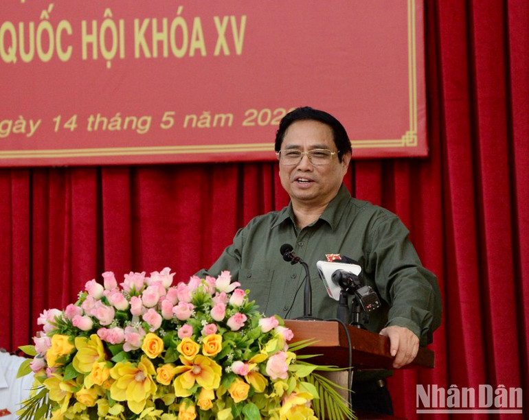 Thủ tướng Phạm Minh Chính phát biểu ý kiến tại hội nghị tiếp xúc cử tri.