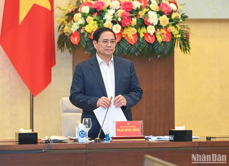 Bí thư Ban Cán sự Đảng Chính phủ, Thủ tướng Chính phủ Phạm Minh Chính phát biểu kết luận tại hội nghị. (Ảnh Duy Linh)