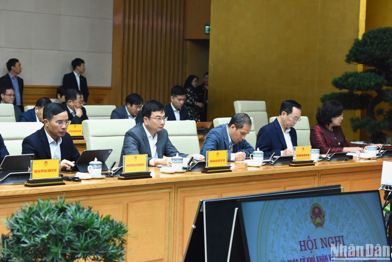 Các đại biểu tham dự hội nghị.