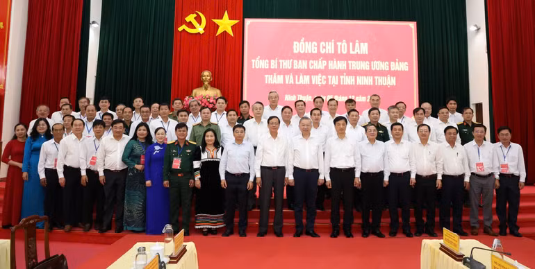 Tổng Bí thư Tô Lâm và các đại biểu dự Hội nghị. (Ảnh: Văn Nỷ)