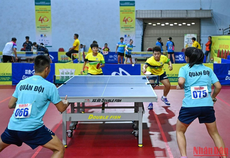 Đương kim vô địch đôi nam nữ Nguyễn Đức Tuân và Bùi Ngọc Lan (Long Hải-Hải Dương) giành thắng lợi với tỷ số 3-1 trước cặp đôi Đinh Đức Kiên và Bùi Thị Bảo Vy để lọt vào vòng tiếp theo. Đương kim vô địch đôi nam nữ Nguyễn Đức Tuân và Bùi Ngọc Lan (Long Hải-Hải Dương) giành thắng lợi với tỷ số 3-1 trước cặp đôi Đinh Đức Kiên và Bùi Thị Bảo Vy để lọt vào vòng tiếp theo.